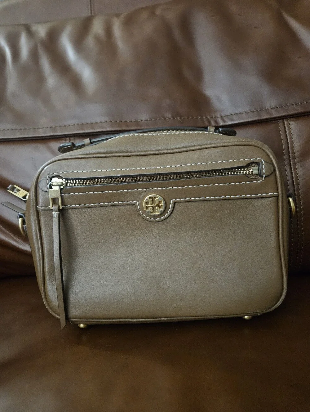Tory Burch Brown Leather Crossbody Camera Bag Gold Hardware No Strap Read